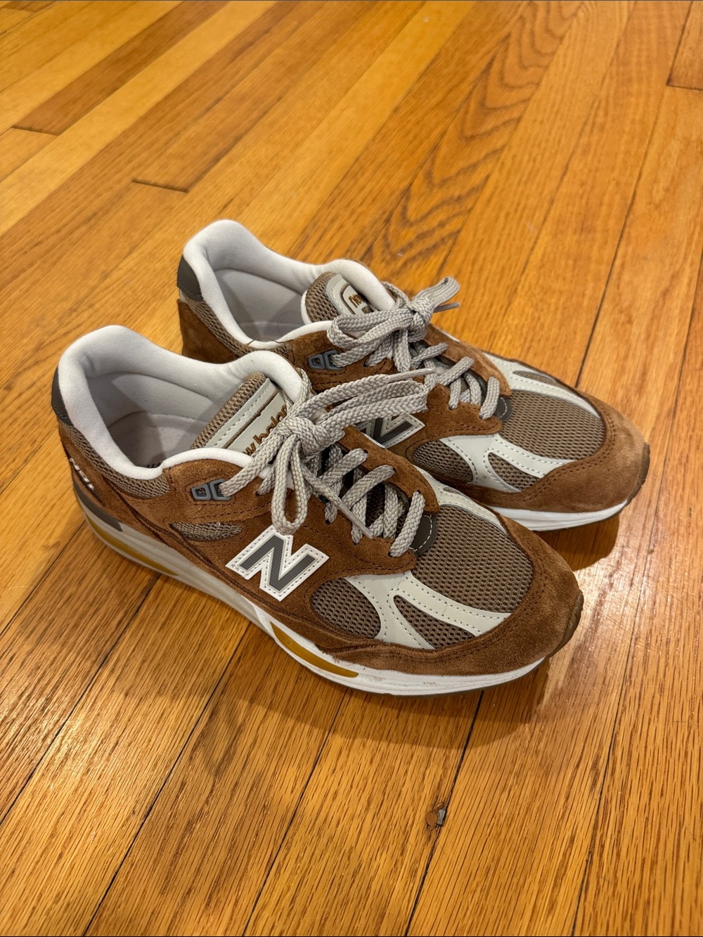 New Balance Brown and Gray Suede Mesh Running Shoes size 37 unisex.